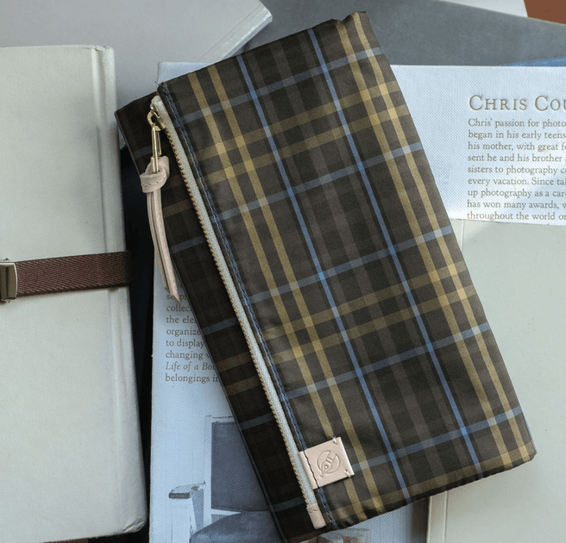 HOBONICHI Weeks Cover Tragen Bitter Plaid
