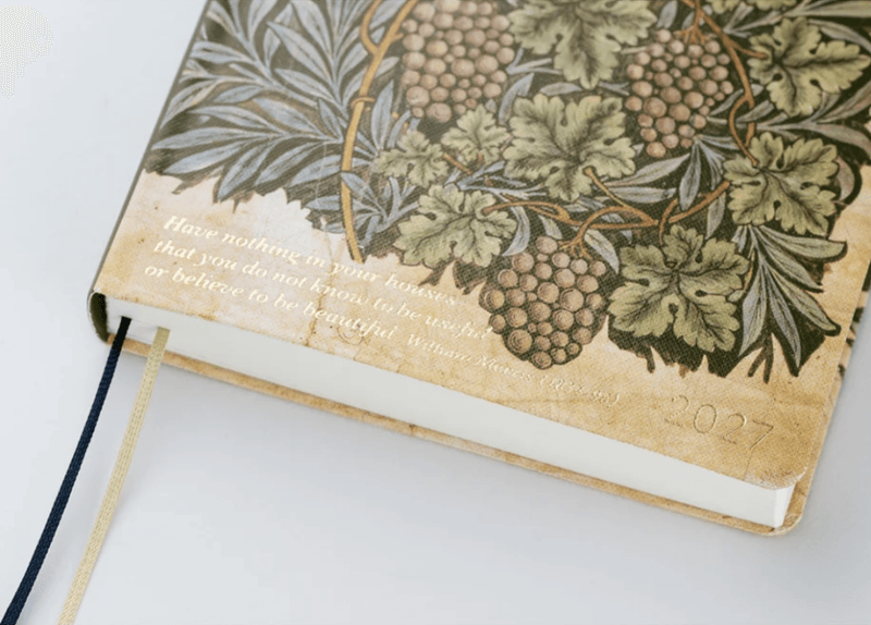 HOBONICHI Techo HON 2027 V&A Series: Vine A5